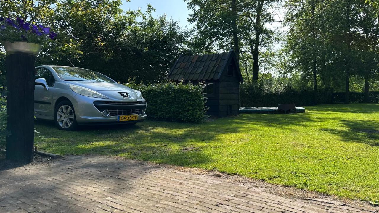 Bedandbreakfastrouveen Екстериор снимка